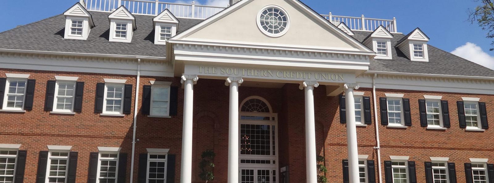 Front of Southern CU building.